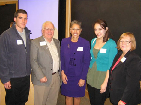 photo_testimonials_bach-interns