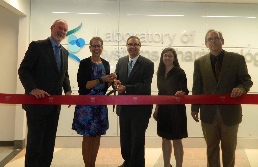 (Left to right) Co-Chair of the Advisory Council for the Harvard Program in Therapeutic Science Joshua Boger; President & CEO of the Massachusetts Life Sciences Susan Windham-Bannister; Dean of Harvard Medical School Jeffrey Flier; Executive Director of the Harvard Program in Therapeutic Science Laura Maliszewski, and Director of the Laboratory of Systems Pharmacology Peter Sorger celebrate the opening of Harvard Medical School’s new Laboratory for Systems Pharmacology.