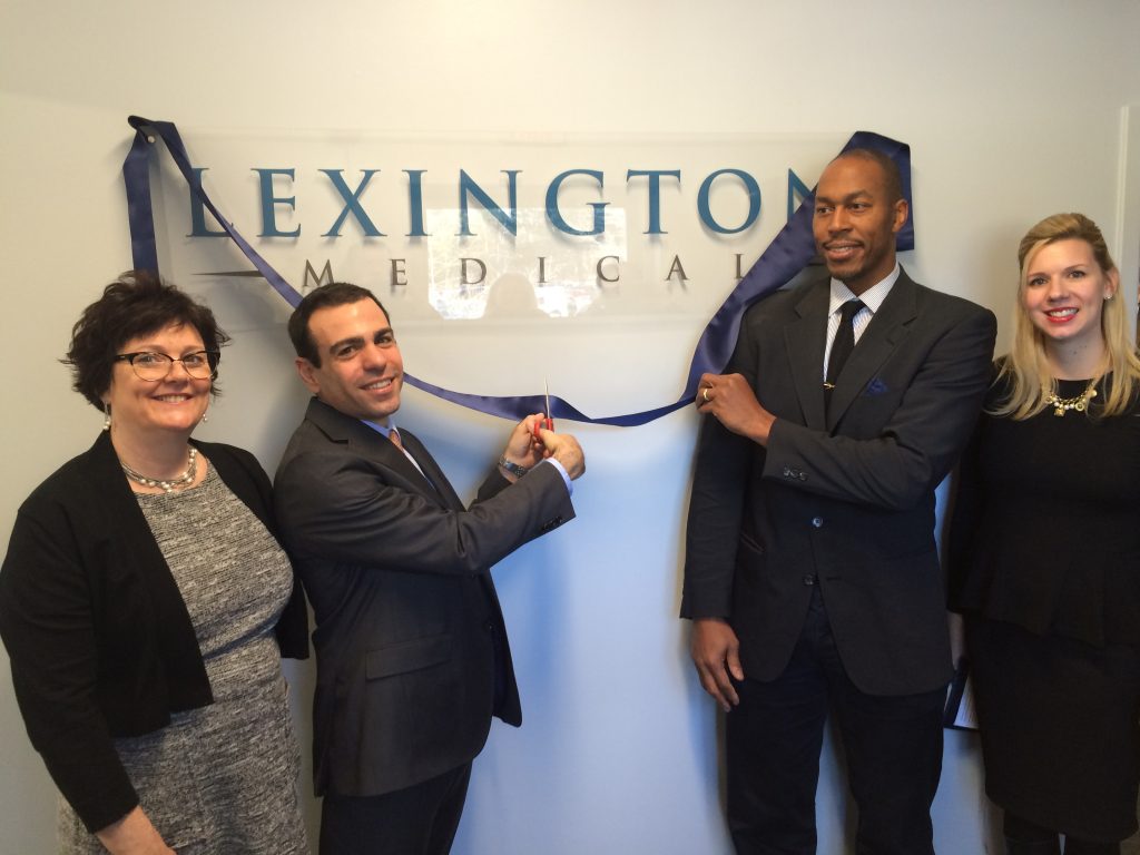 lexington-medical-ribbon-cutting-12-6-16